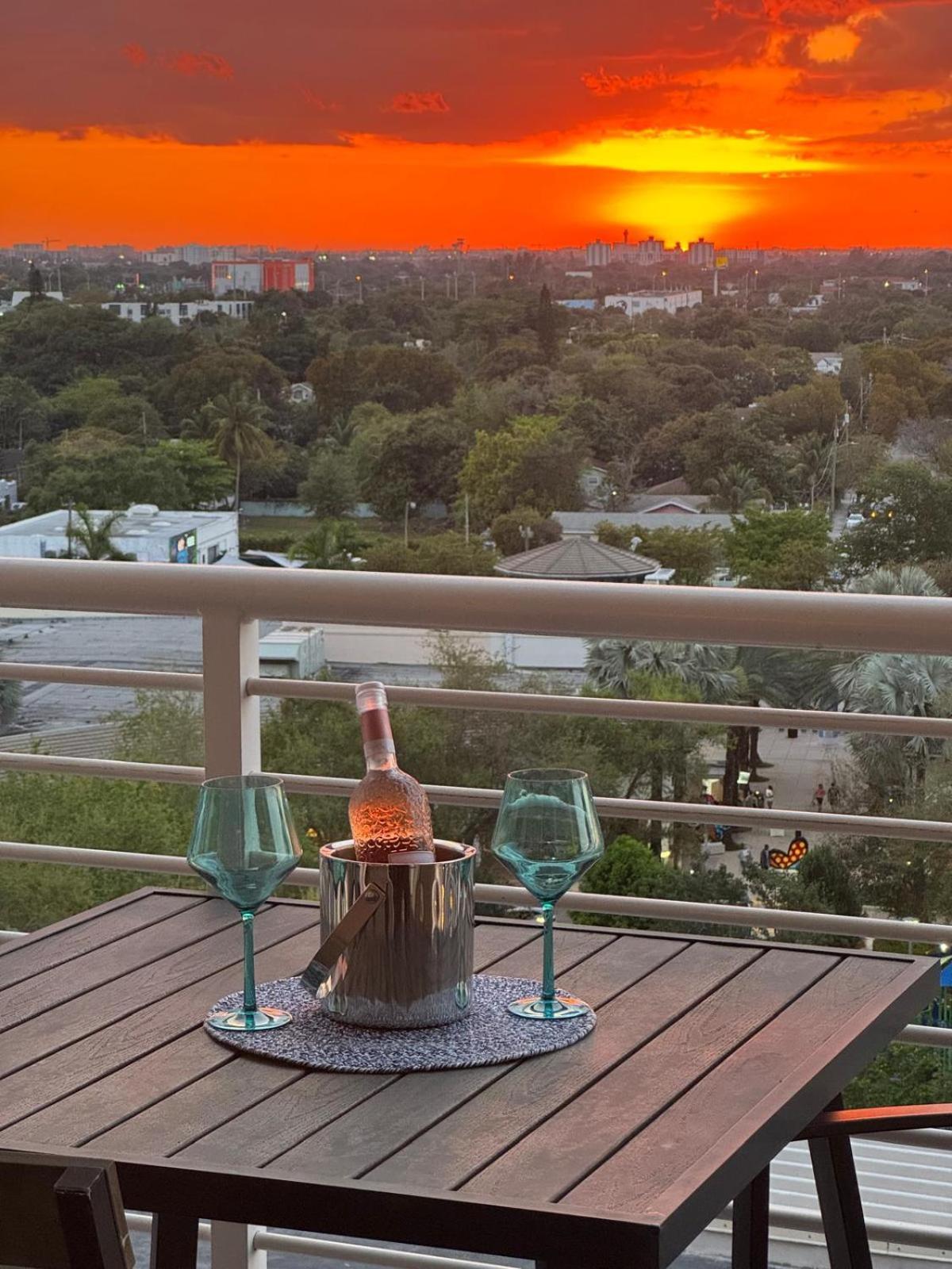 Apartment Exclusive Unit In Sunshine