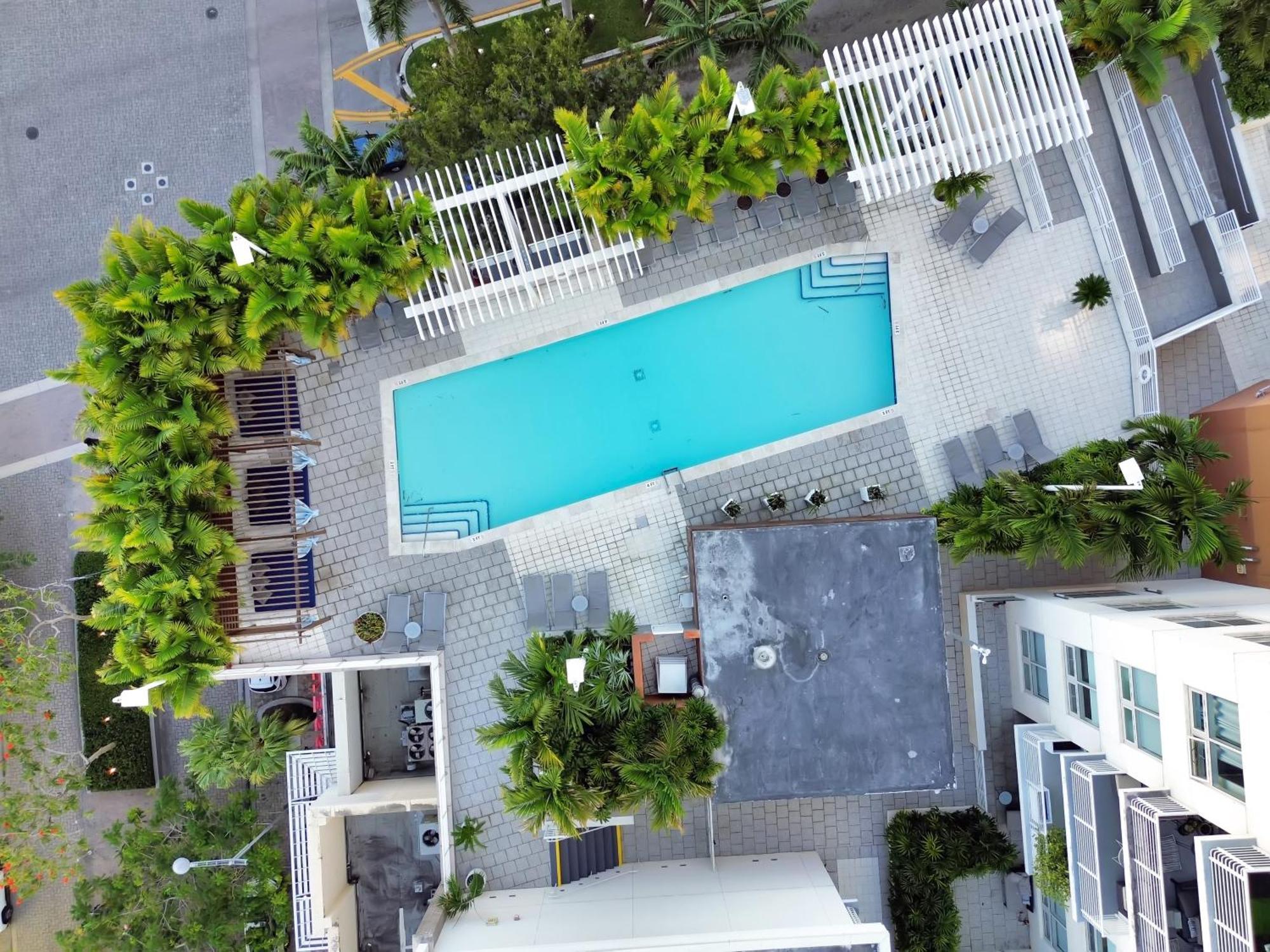 Apartment Exclusive Unit In Sunshine Miami